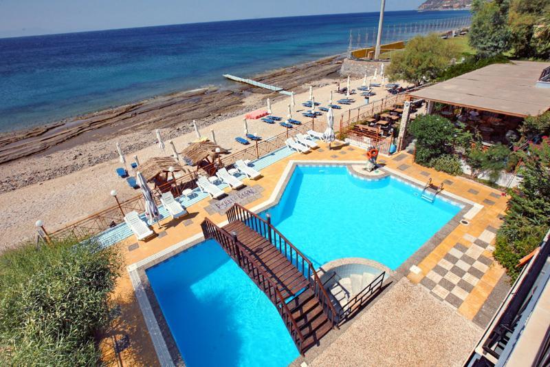 Pebble Beach Hotel Пломарион Экстерьер фото